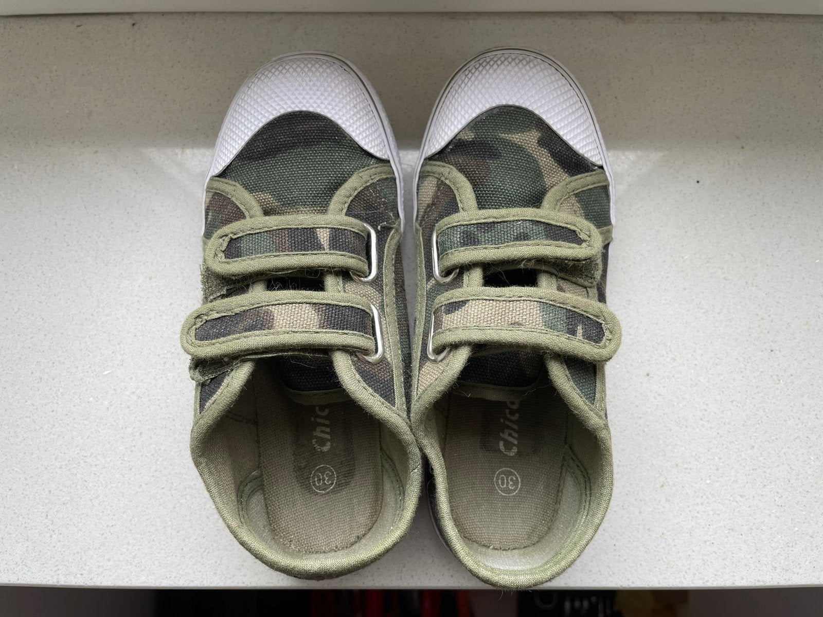 Gymschoenen maat 30, Kinderen en Baby's, Kinderkleding | Schoenen en Sokken, Ophalen of Verzenden, Zo goed als nieuw, Jongen of Meisje