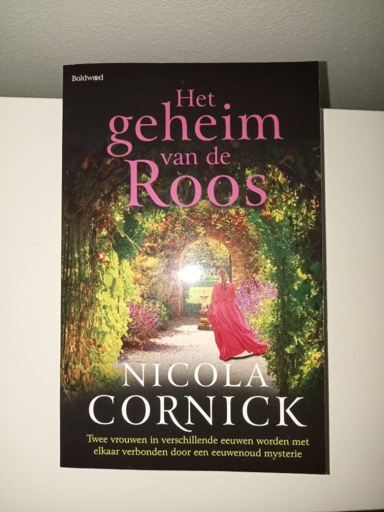 Het geheim van de roos Nicola Cornick historie mysterie, Europa overig, Ophalen of Verzenden, Nicola Cornick, Zo goed als nieuw