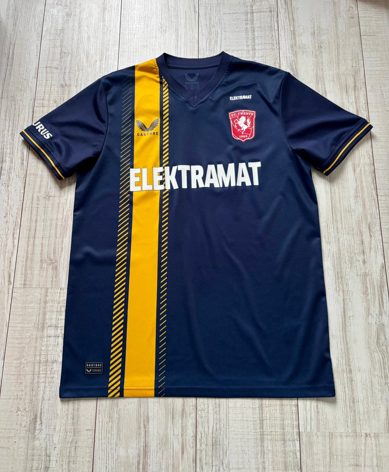 FC Twente uitshirt 2023-2024 (M), Maat M, Ophalen of Verzenden, Shirt