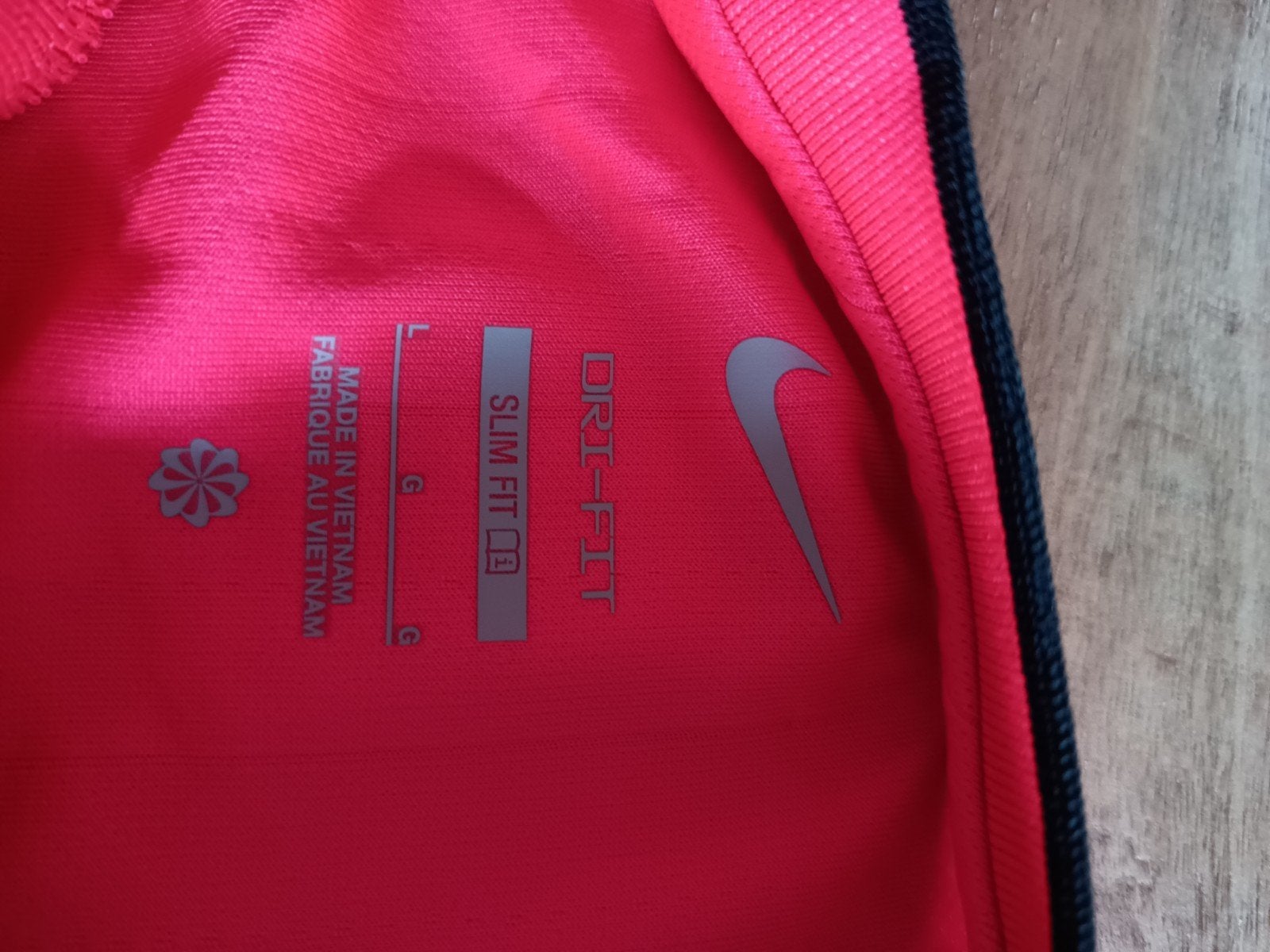Knvb scheidsrechter shirt (L) met sokken (42-46), Ophalen of Verzenden