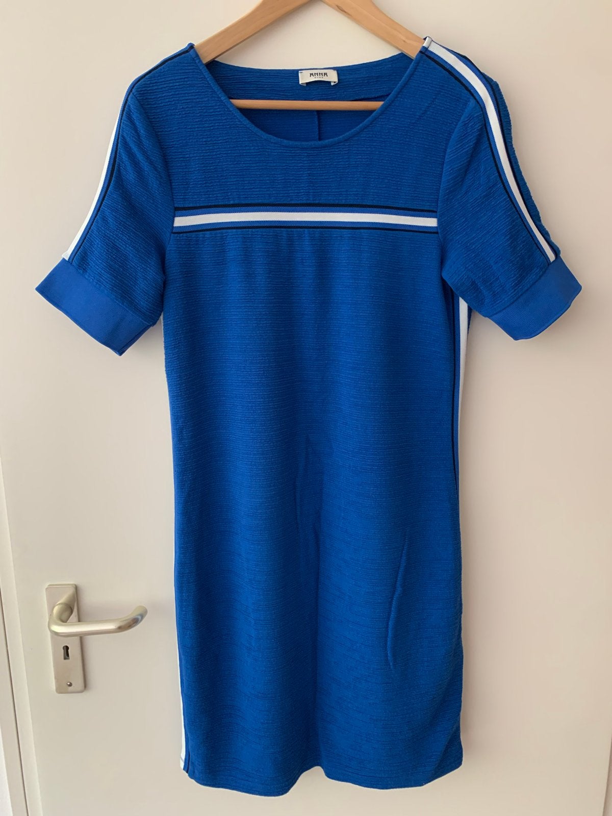 Anna Blue Jurk Maat M - Blauw met Witte Strepen, Maat 38/40 (M), Blauw, Ophalen of Verzenden, Zo goed als nieuw