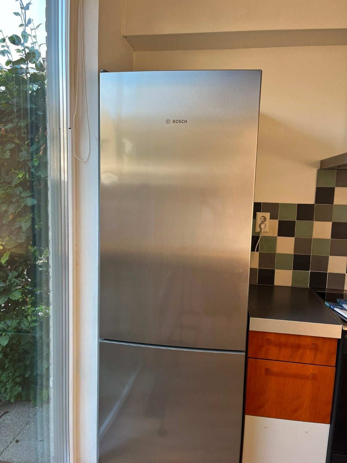 Bosch KGE49VI4A Koel-vriescombinatie - RVS, Gebruikt, 200 liter of meer, 60 cm of meer, Met aparte vriezer