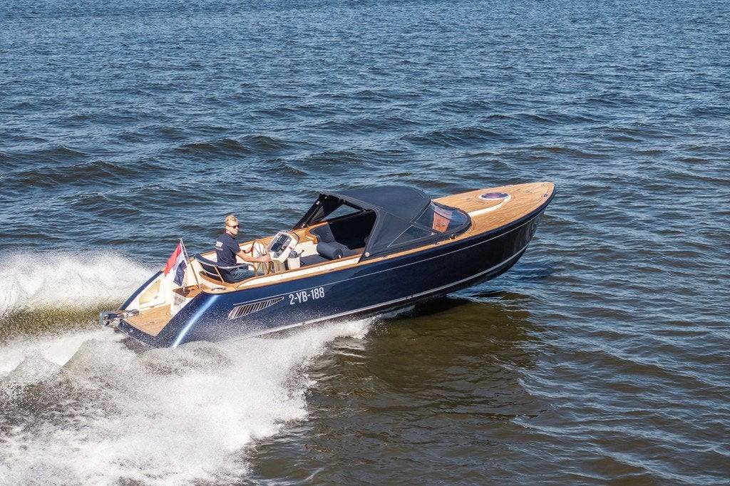 Menken Hudson 26, Watersport en Boten, Speedboten, Gebruikt, Polyester, Diesel, 200 pk of meer