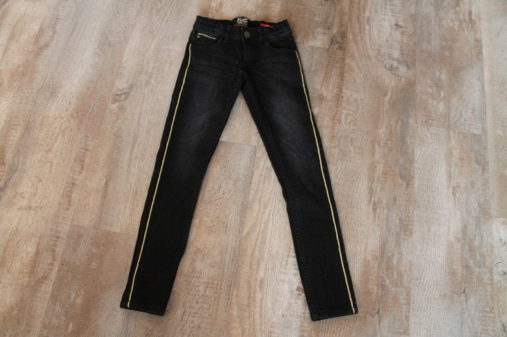 VINGINO jeans voor een meis, Kinderen en Baby's, Kinderkleding | Maat 128, Broek, Meisje, Ophalen of Verzenden, Zo goed als nieuw