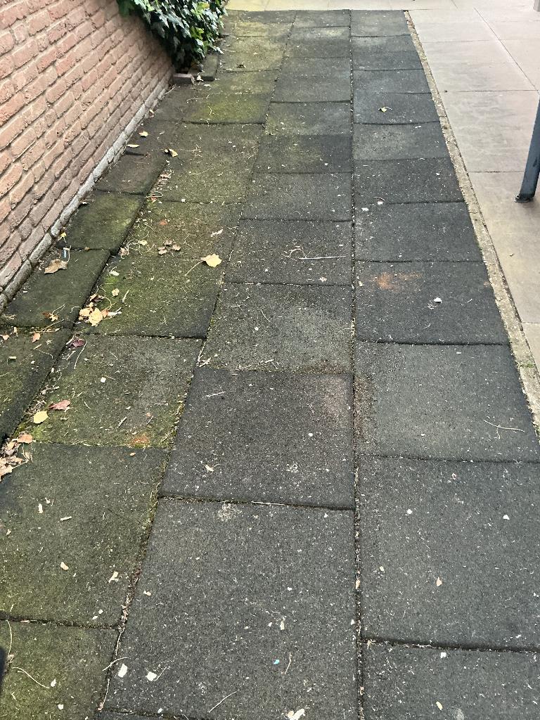 Gratis: Rubber tegels, Tuin en Terras, Ophalen, Gebruikt, Rubber, 10 m² of meer