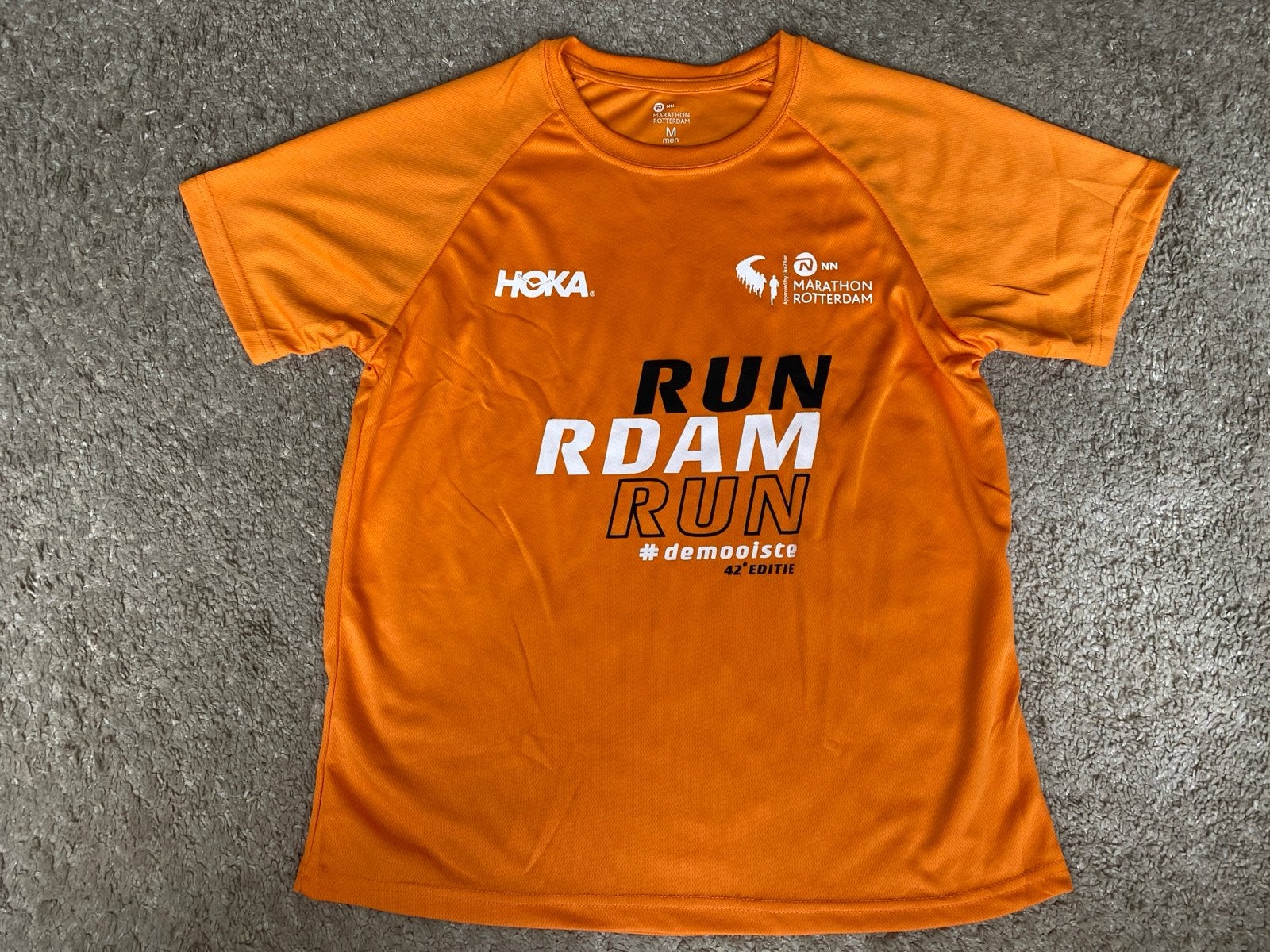 Hoka Marathon Rotterdam 2023 Hardloopshirt Heren - Maat M, Maat 38/40 (M), Oranje, Ophalen of Verzenden, Zo goed als nieuw