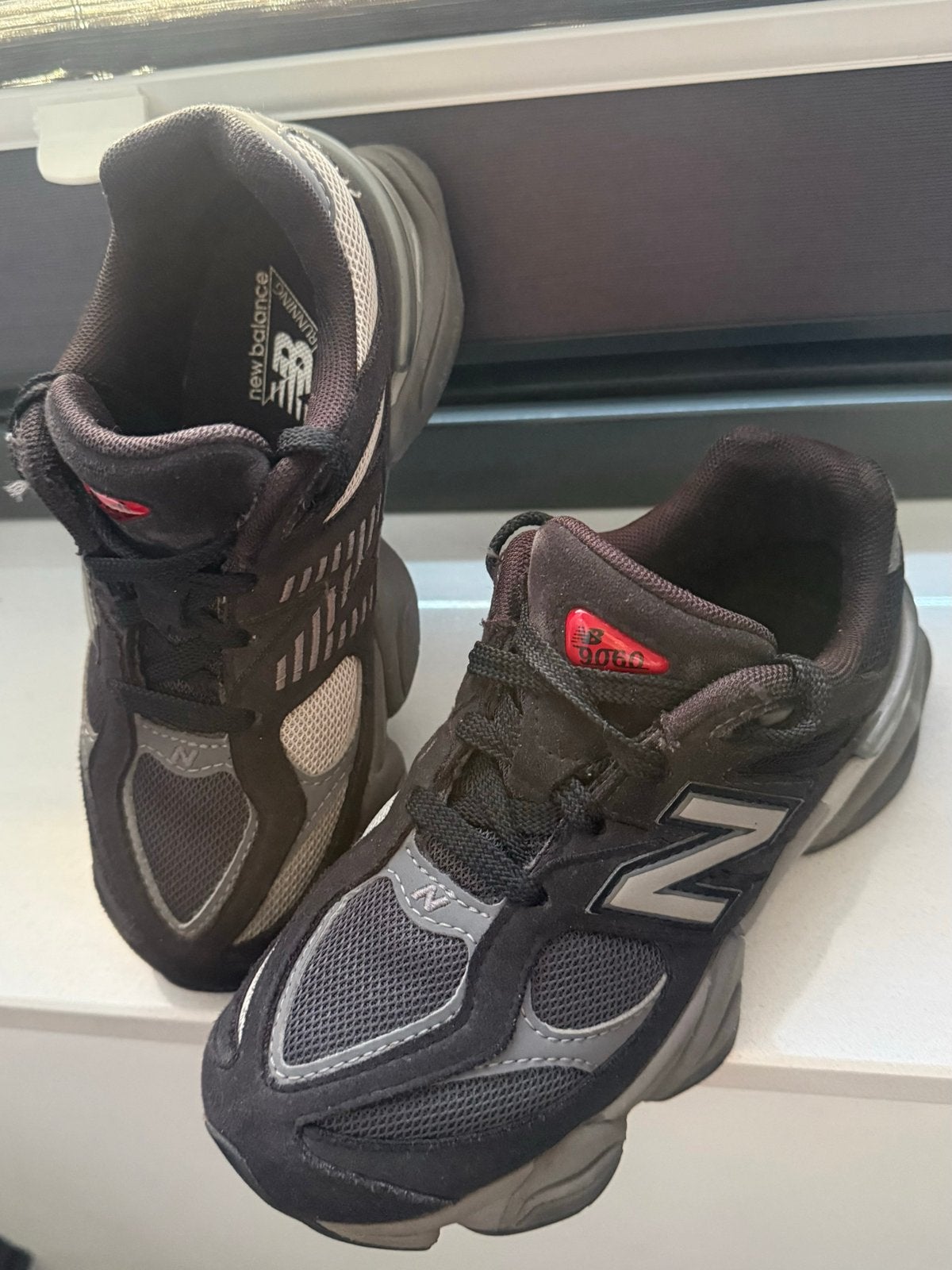 New Balance schoenen maat 32, Kinderen en Baby's, Kinderkleding | Schoenen en Sokken, Ophalen of Verzenden, Zo goed als nieuw