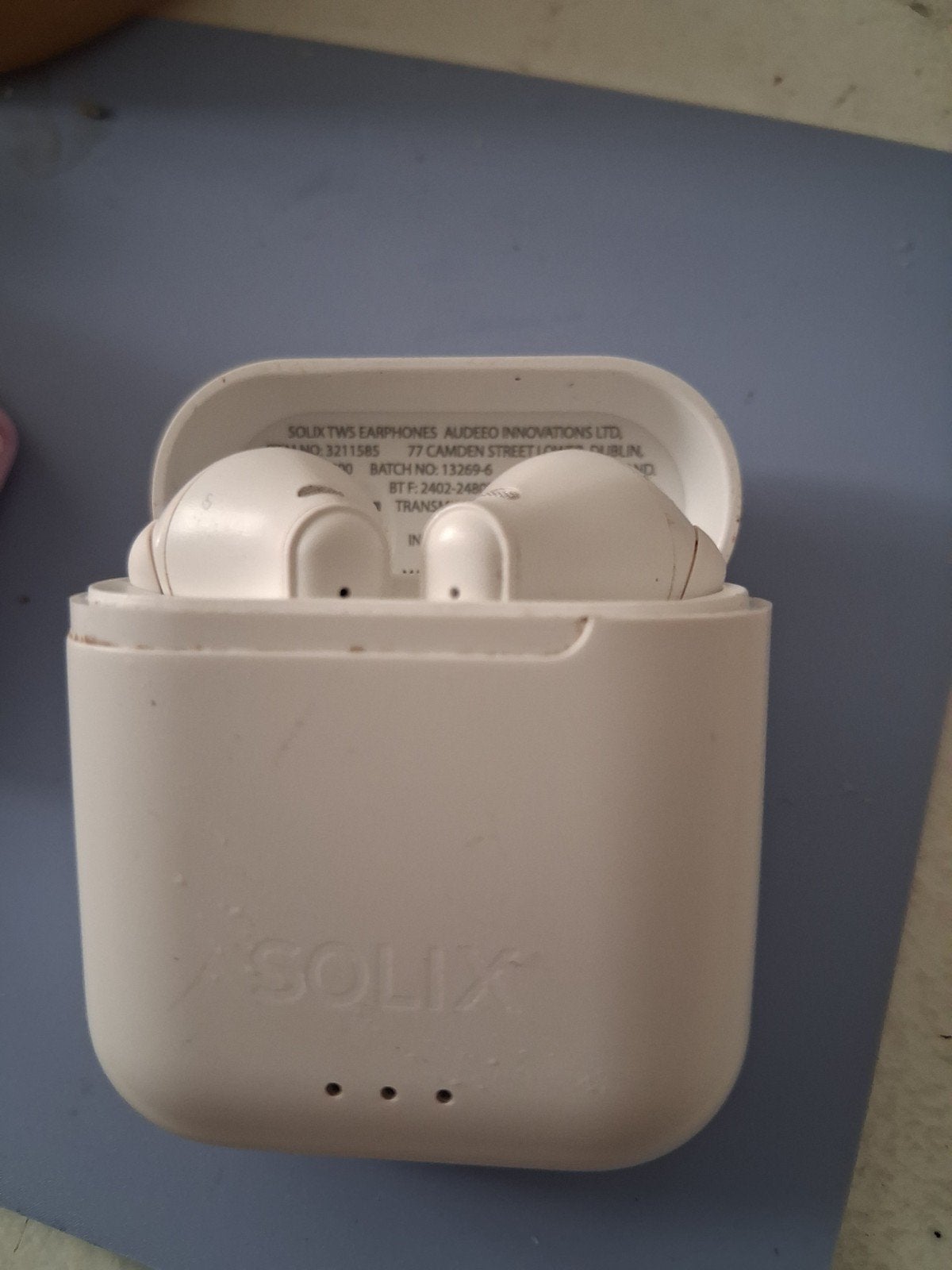 Solix TWS Draadloze Oordopjes met Oplaadcase, Overige merken, Gebruikt, Draadloos, Op oor (supra aural)
