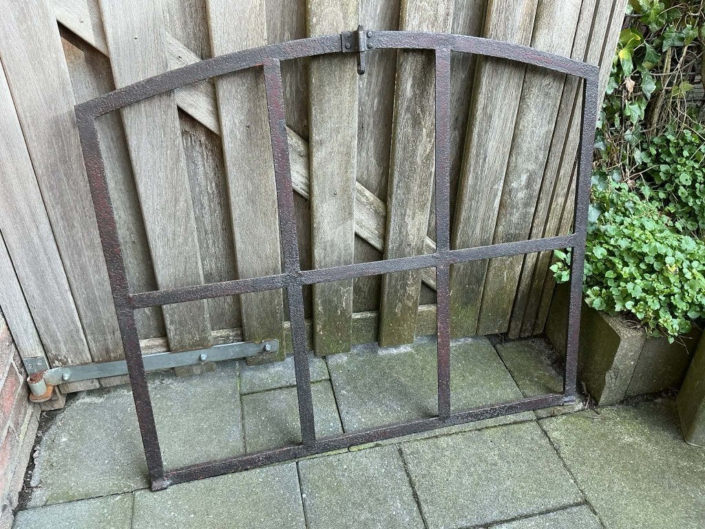 Brocante Groot decoratief stalraam zonder glas, Ophalen