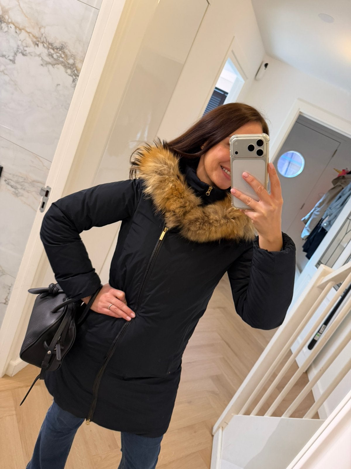 Woolrich donsjas met wasbeerbont – S, slim fit, Kleding | Dames, Ophalen of Verzenden, Gedragen, Maat 36 (S), Blauw