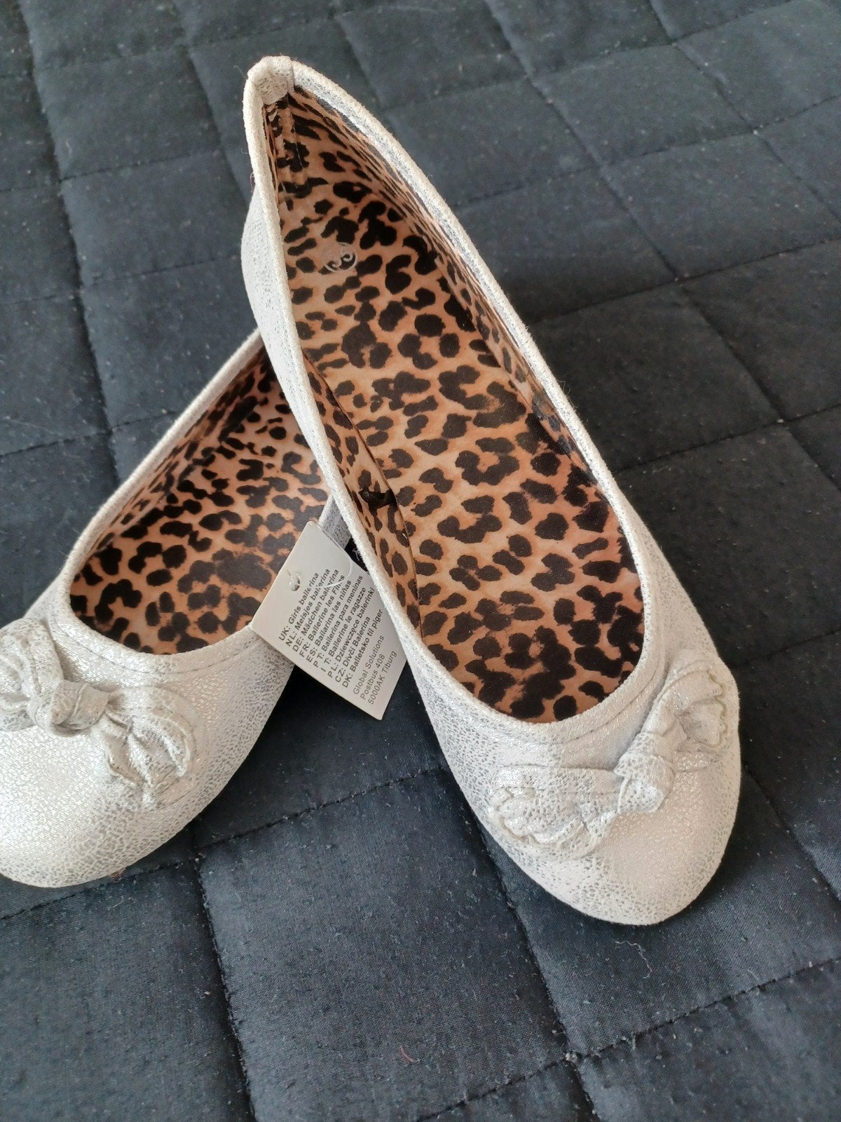 Nieuwe zilveren ballerina's met luipaardprint, maat 35, Ophalen of Verzenden, Nieuw, Overige kleuren, Ballerina's