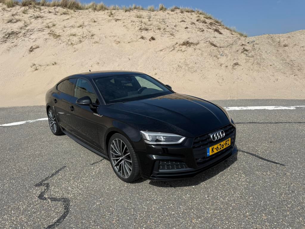 Audi A5 2.0 Tfsi 190pk S Tronic 2017 Zwart, Auto's, Audi, 1984 cc, Zwart, 75 €/maand, Particulier