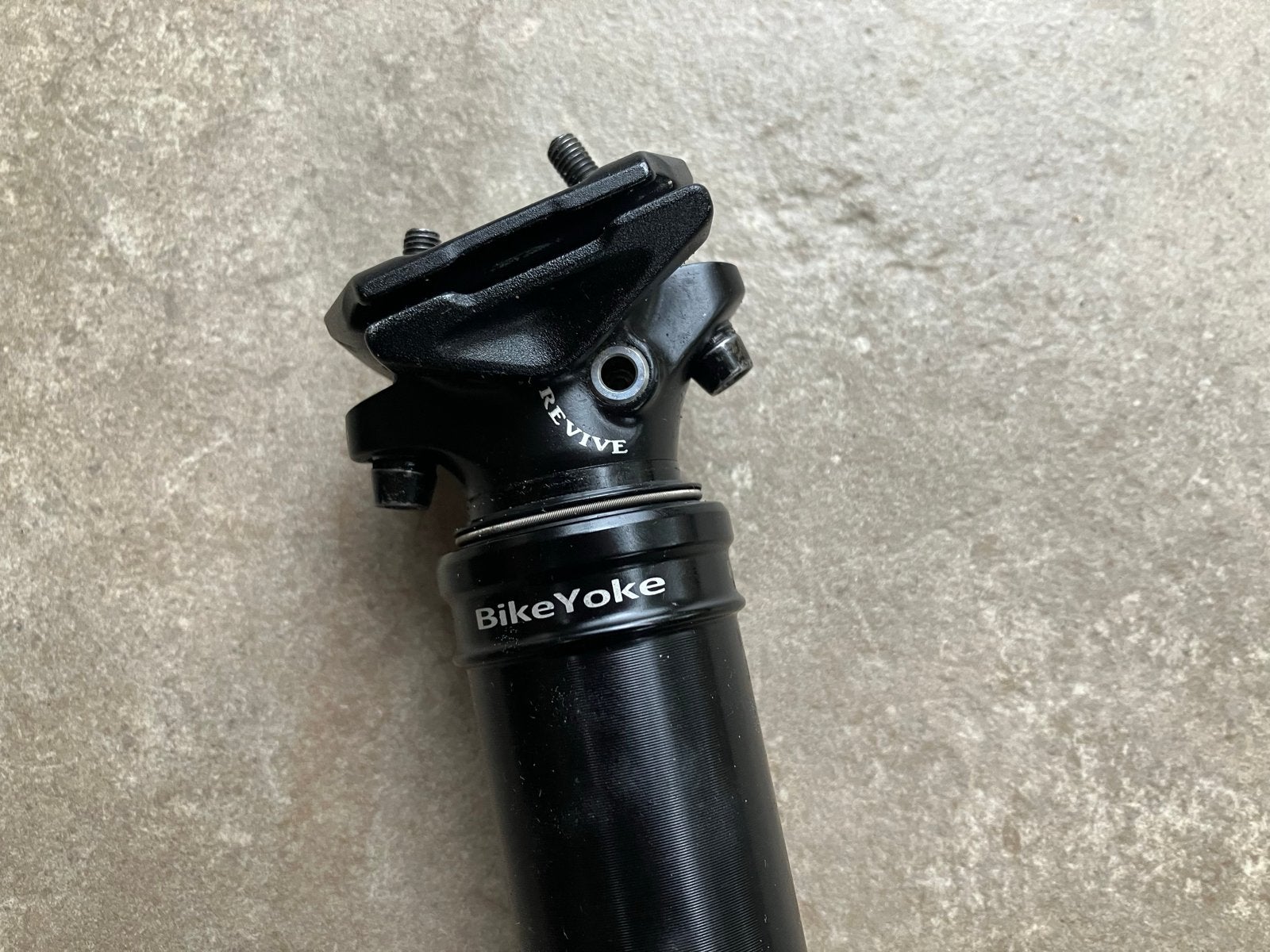 Bikeyoke Revive Max 34.9x125 mm Dropper Post, Ophalen of Verzenden, Zo goed als nieuw, Mountainbike, Zadel