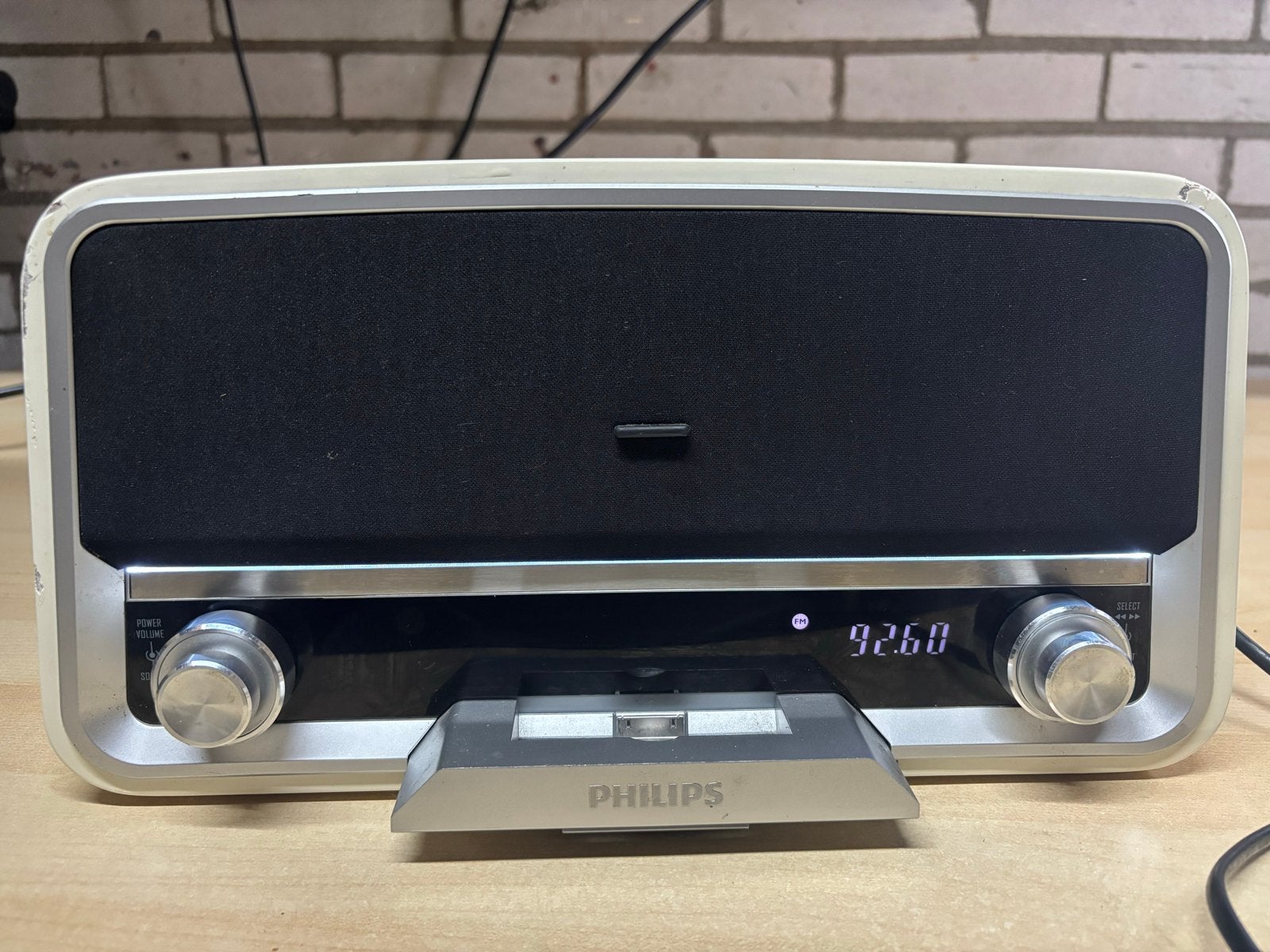 Philips Radio met iPod Dock en AUX-ingang, Ophalen of Verzenden, Gebruikt, Radio