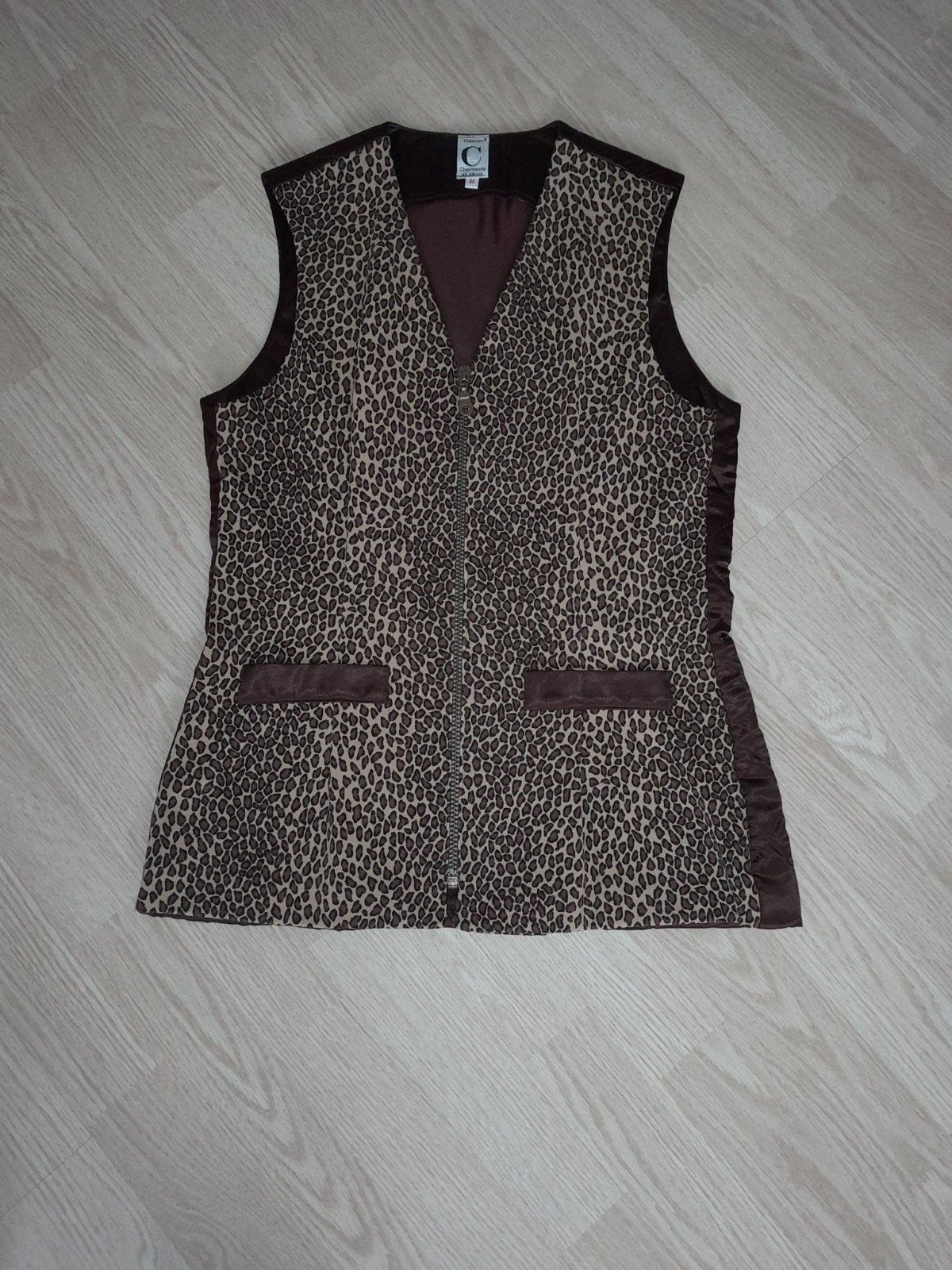 Panterprint bodywarmer dun maat 36, Ophalen of Verzenden, Zo goed als nieuw, Maat 36 (S), Bruin