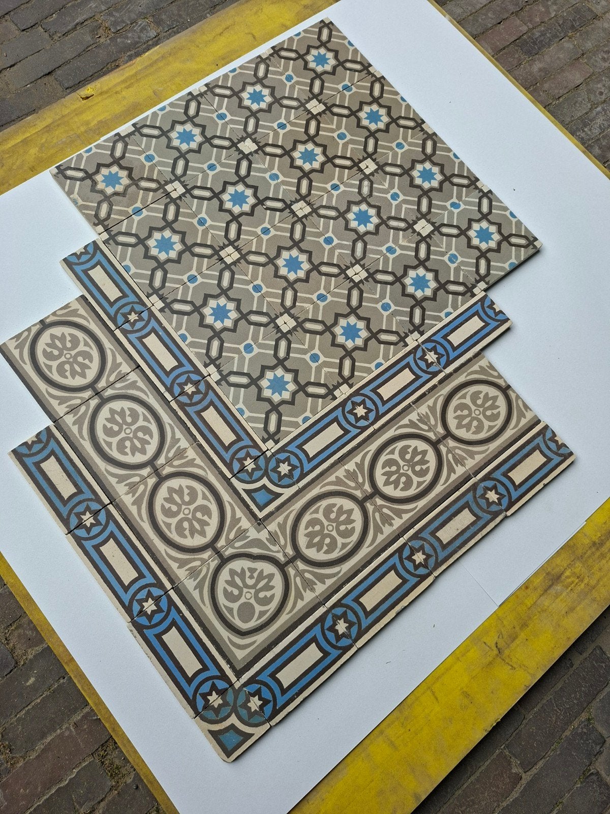 te Koop: partij oude keramische vloertegels 20 m2 compleet., Gebruikt, Keramiek, Minder dan 20 cm, 10 m² of meer