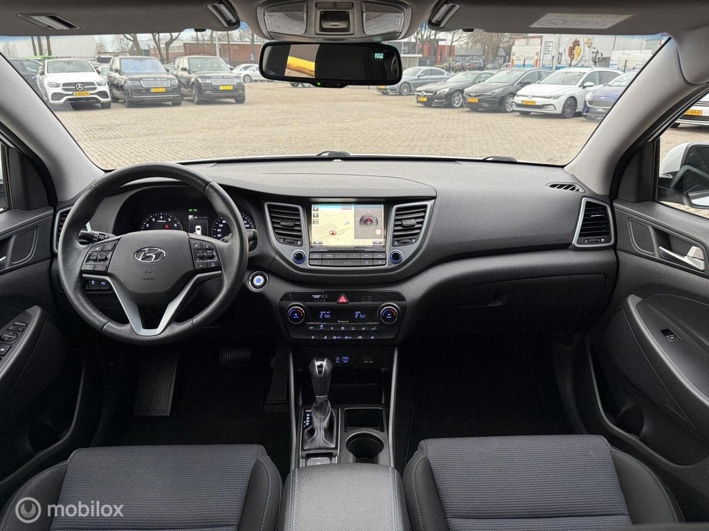 Hyundai Tucson 1.6 T-GDi Premium 4WD PANORAMADAK | BOMVOL, Auto's, Hyundai, Gebruikt, 1591 cc, 4 cilinders, Lichtsensor