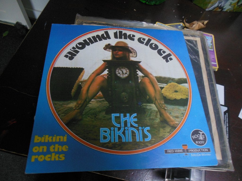 single the bikini's around the clock 45rpm jukebox vinyl 7'', Gebruikt, 7 inch, Ophalen of Verzenden, Pop