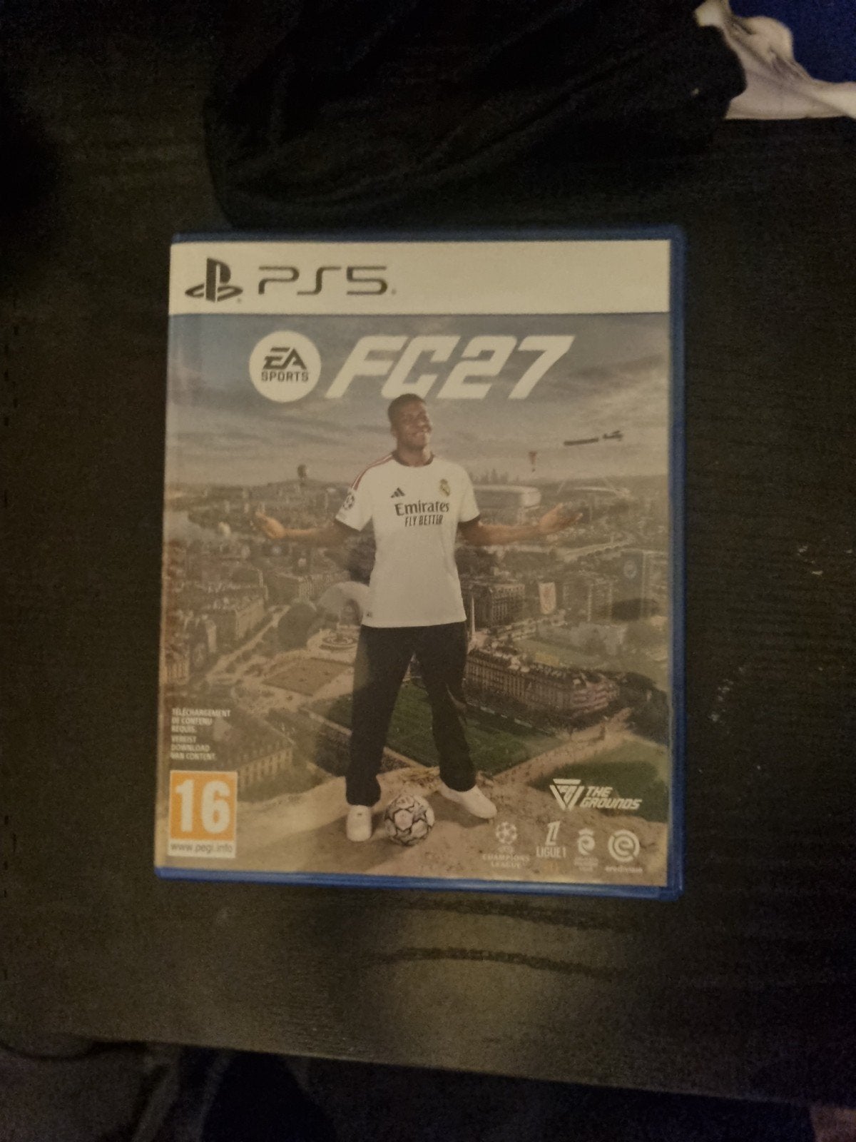EA Sports FC 27 PS5 - Zo goed als nieuw
