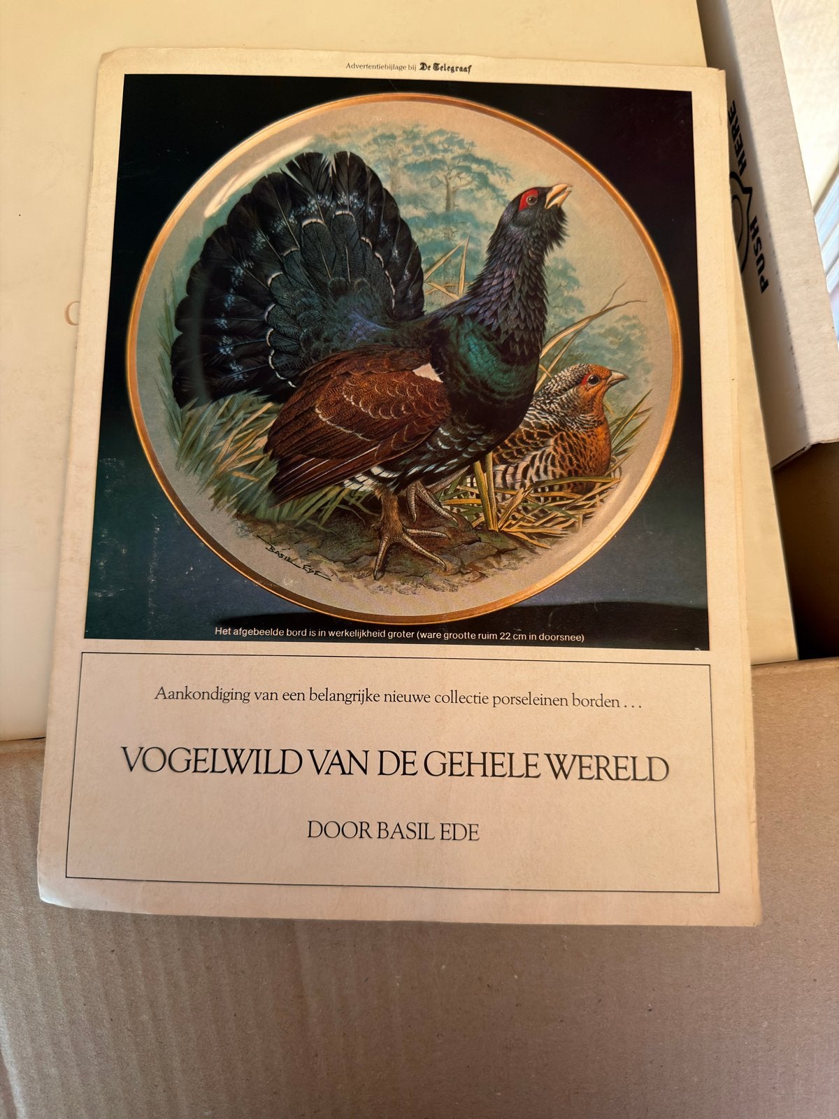 Collectie decoratieve borden Vogelwild van de gehele wereld, Ophalen