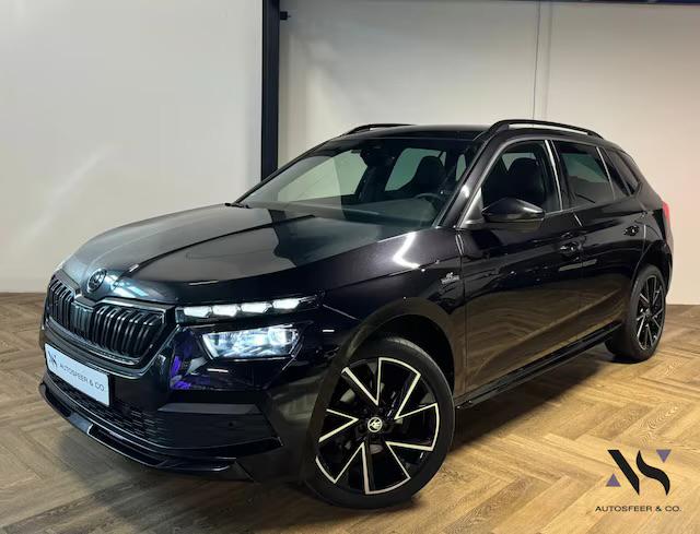 Skoda Kamiq 1.0 TSI Monte Carlo PANO KEYLESS VOL, Auto's, Zwart, 1200 kg, 630 kg, Particulier