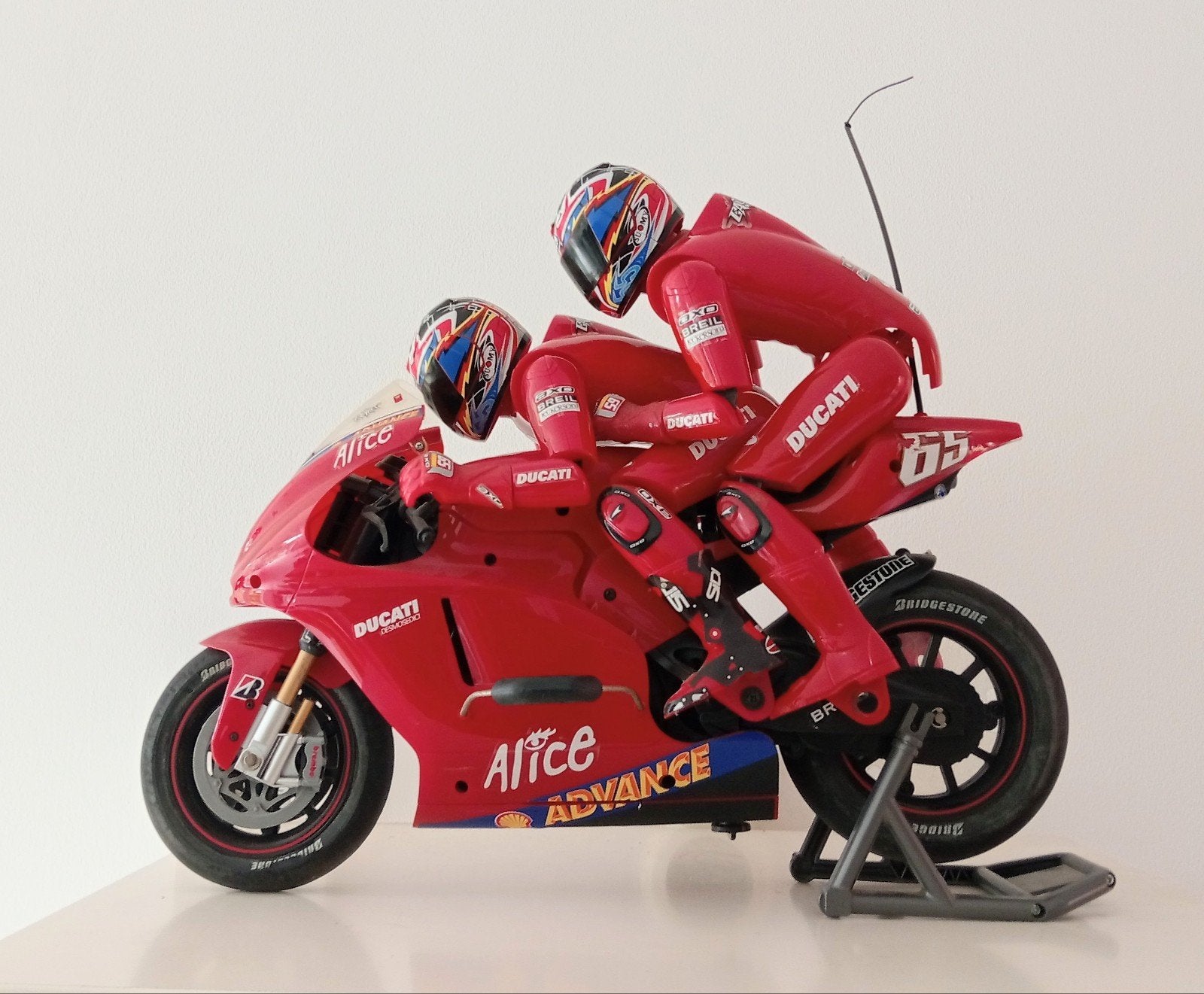 Mooie RC Nikko Ducati racemotor 1:5, Ophalen of Verzenden, Zo goed als nieuw, Groter dan 1:32, Overige merken