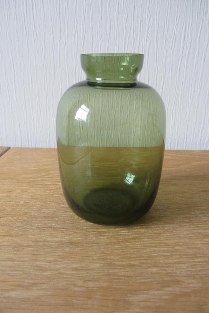 Vaasje van Glasfabriek Leerdam, Antiek en Kunst, Antiek | Glas en Kristal, Ophalen of Verzenden