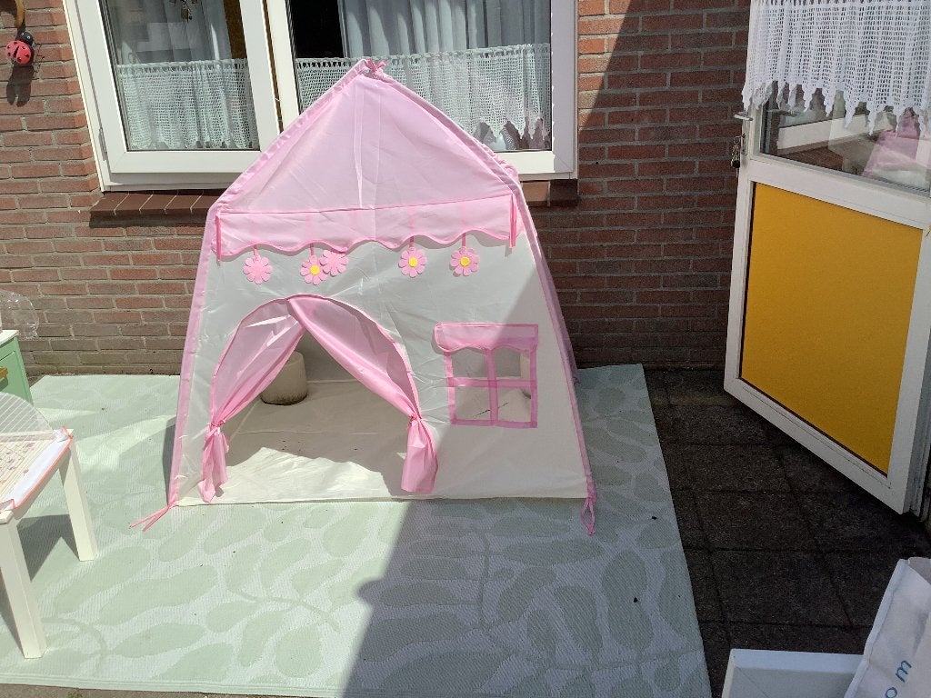 Mooie kindertent, Ophalen, Zo goed als nieuw