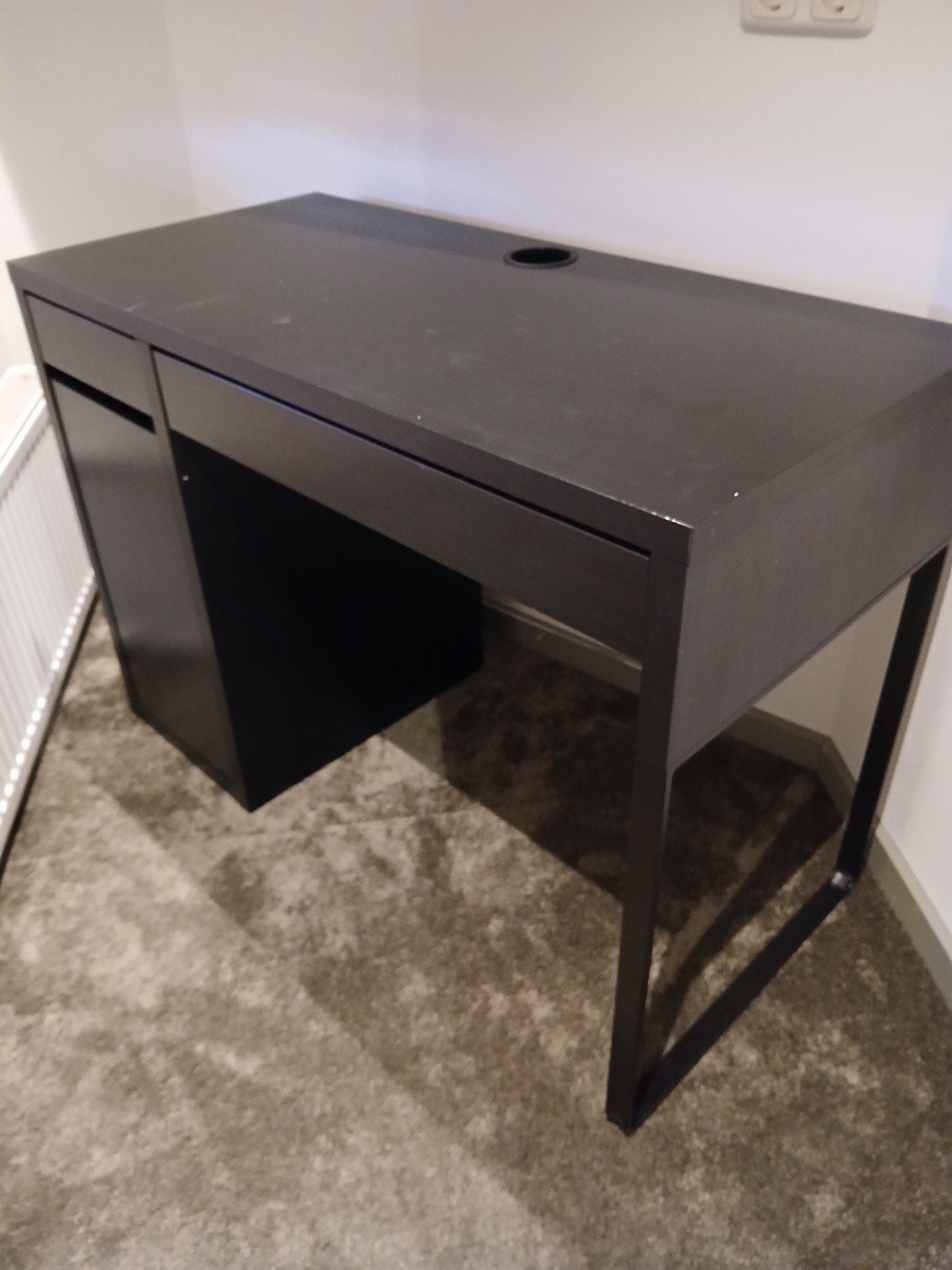 IKEA bureau met lades en opbergruimte - Donkerbruin, Ophalen, Met lades, Gebruikt, Spaanplaat of MDF