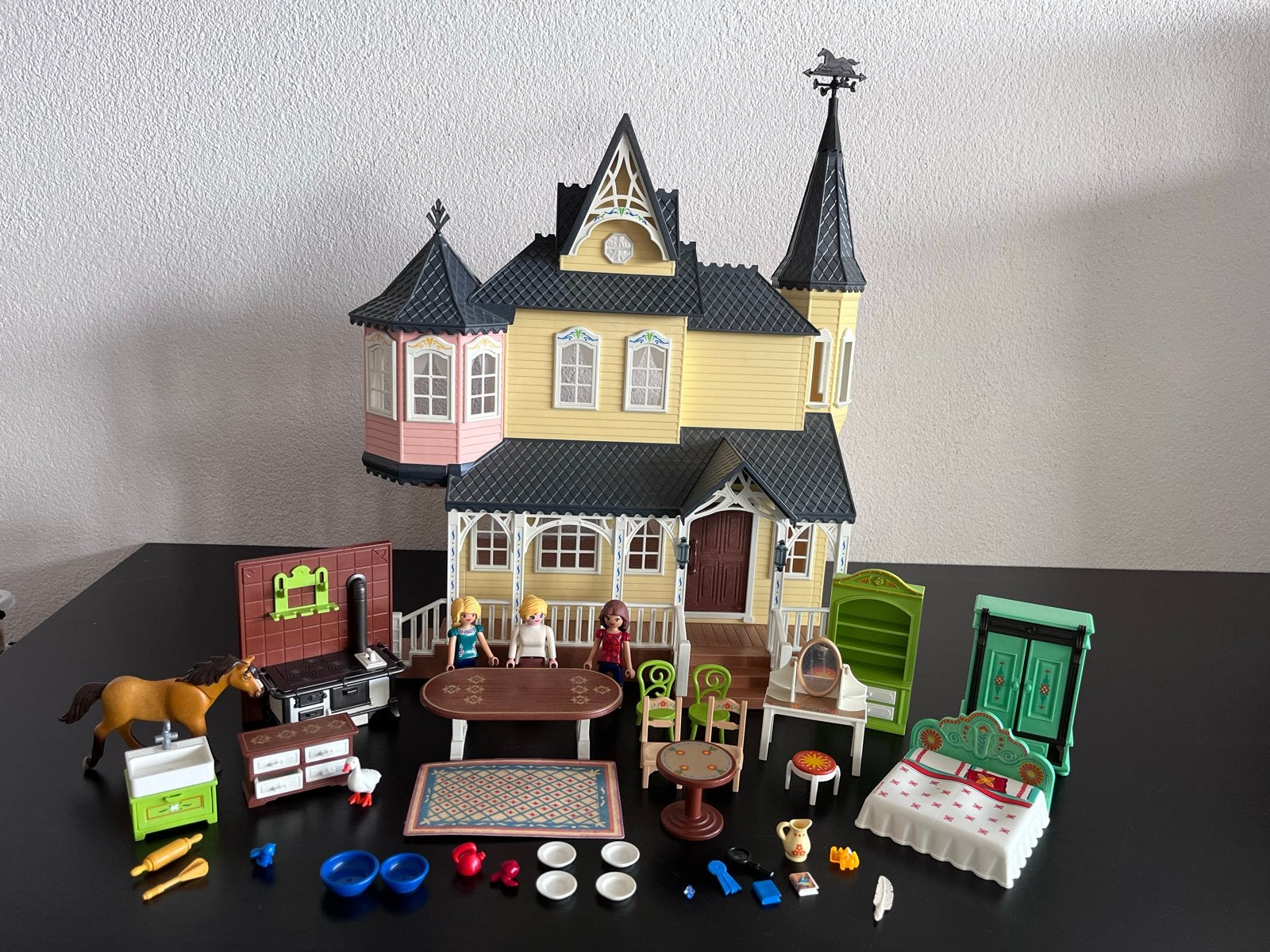 Playmobil Spirit Lucky's huis met veel accessoires, Kinderen en Baby's, Ophalen of Verzenden, Zo goed als nieuw, Complete set