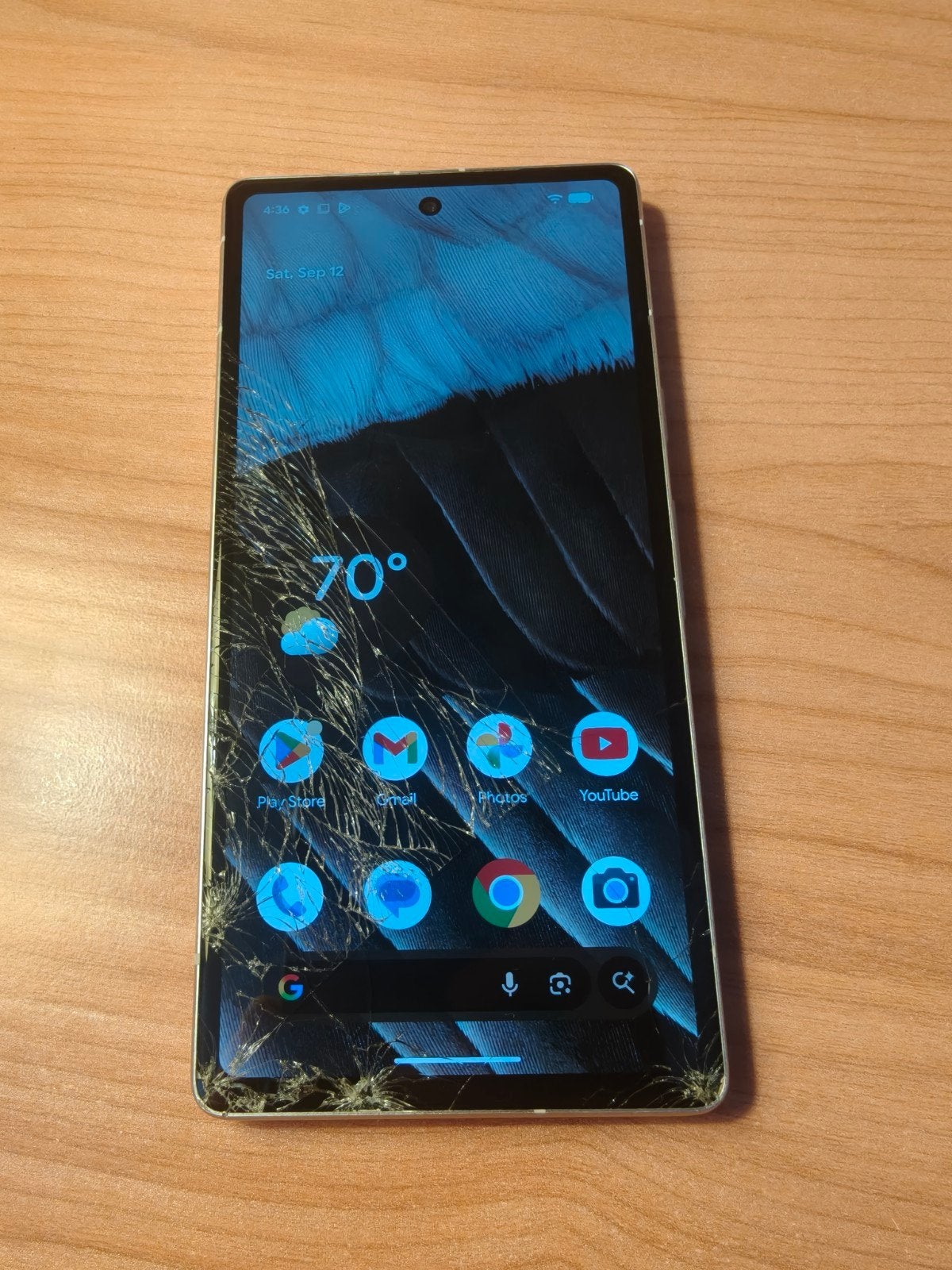 Google Pixel 7a 128GB – Gebarsten scherm, werkt volledig