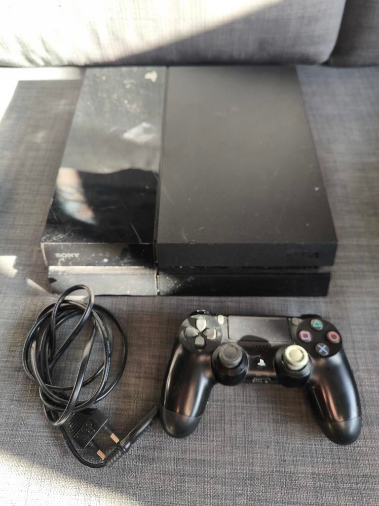 PlayStation 4 (defect) met controller en voeding, Ophalen of Verzenden, Gebruikt, Met 1 controller, Original