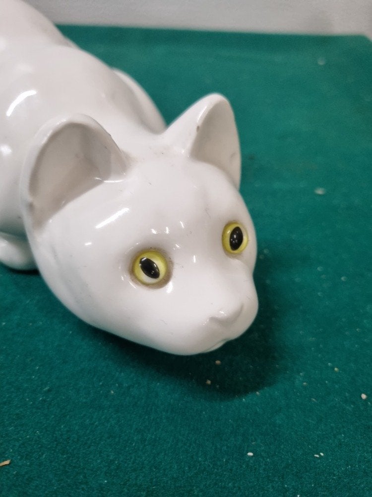 beeld poes aardewerk wit, Ophalen of Verzenden