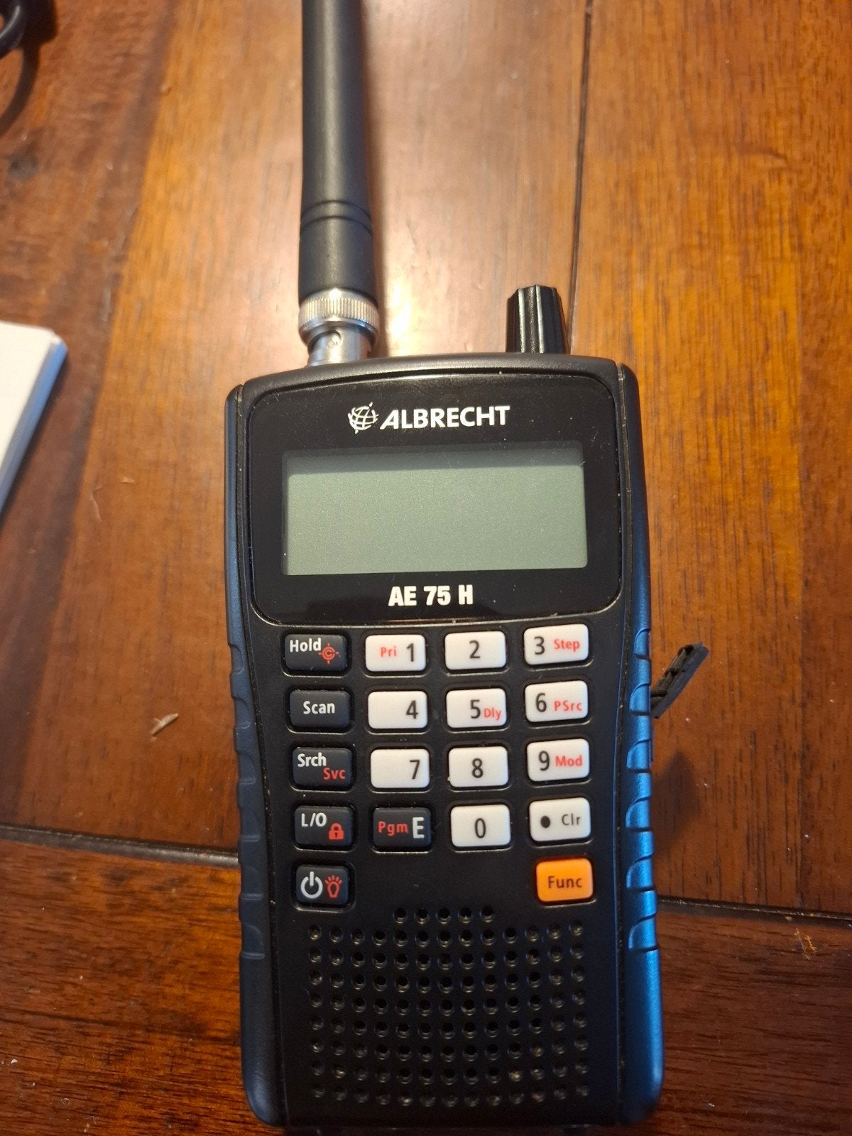 Albrecht AE 75 H Scanner Ontvanger - Zo goed als nieuw, Ophalen, Zo goed als nieuw, 200 tot 500 kanalen, Draagbaar