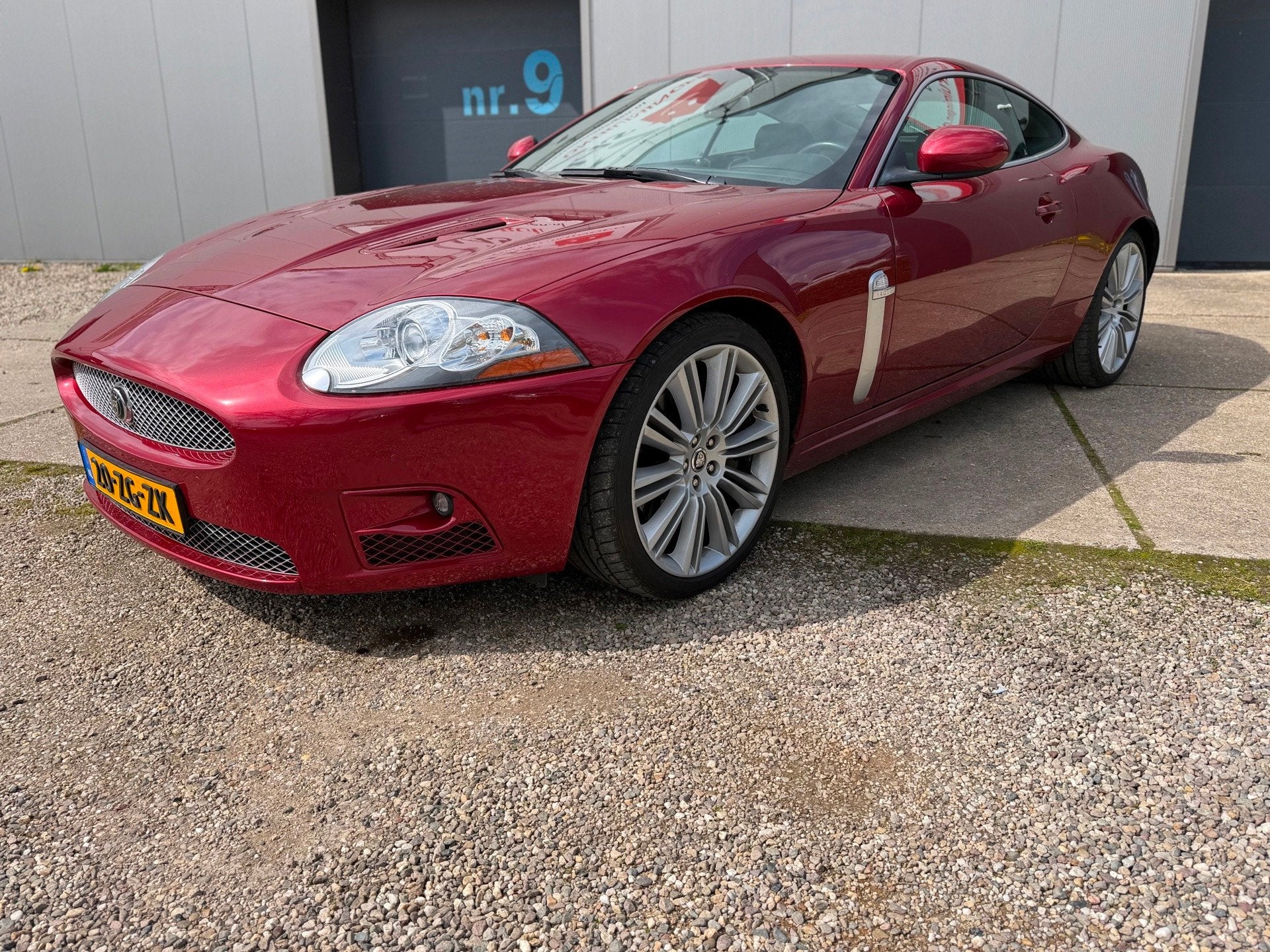 Jaguar XKR 4.2 V8 Coupé 417pk origineel nl122750 km nap, Auto's, Jaguar, Automatische klimaatregeling, Achterwielaandrijving, Gebruikt