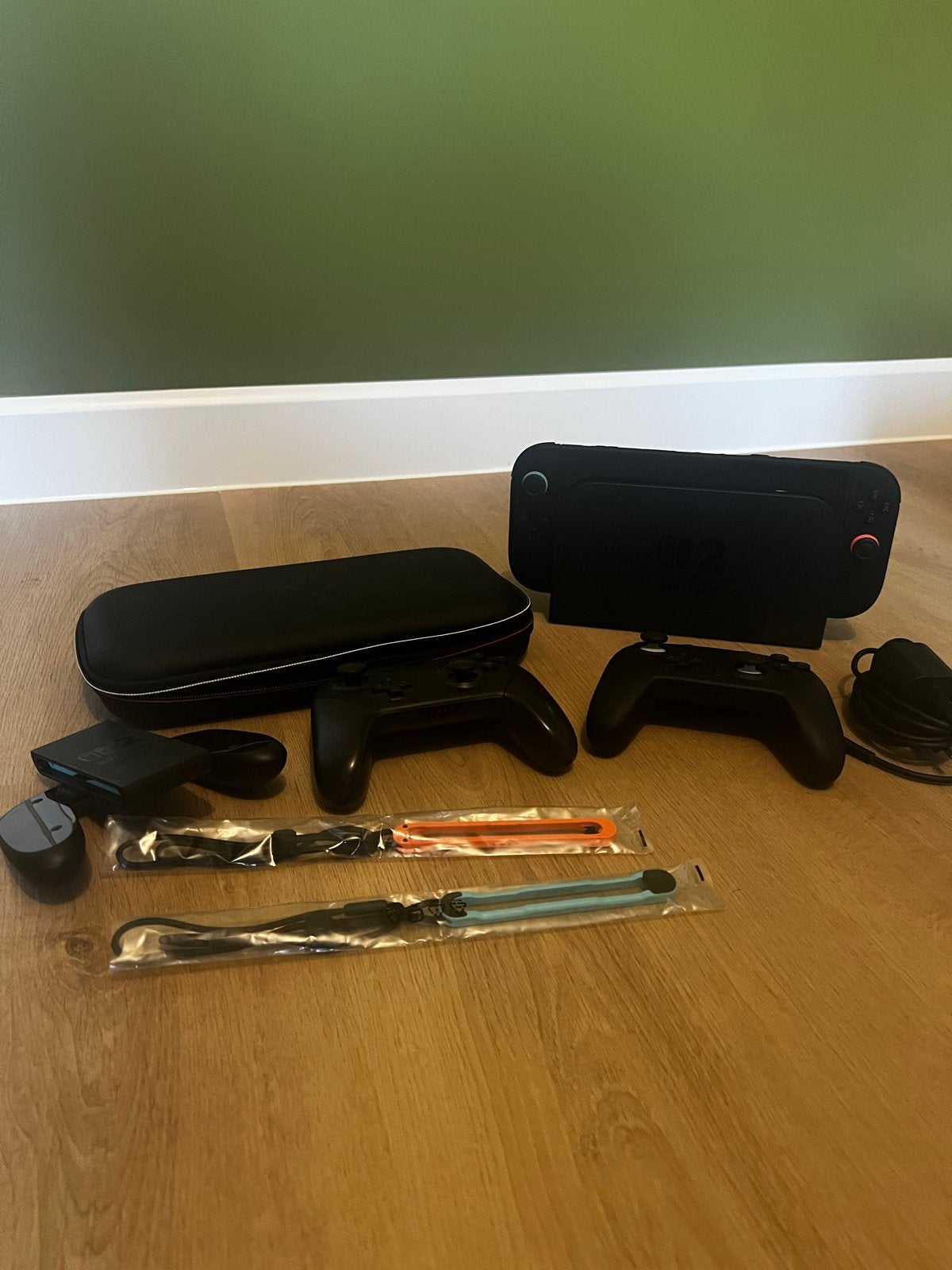 Nintendo Switch 2 met accessoires - Slechts 200 speeluren!, Spelcomputers en Games, Ophalen, Gebruikt, Met 3 controllers of meer
