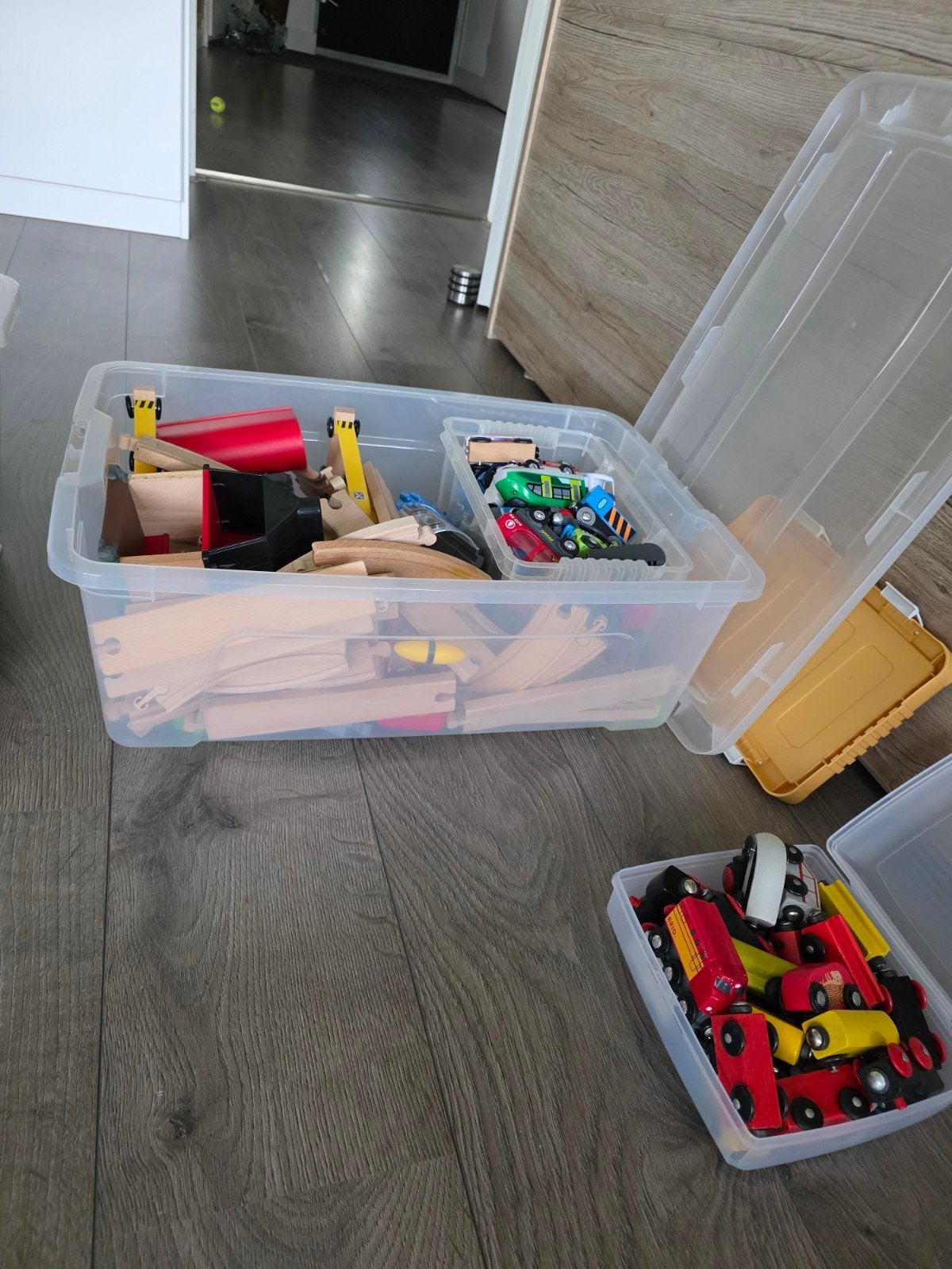 Grote set houten treinrails met treinen en accessoires, Ophalen, Gebruikt