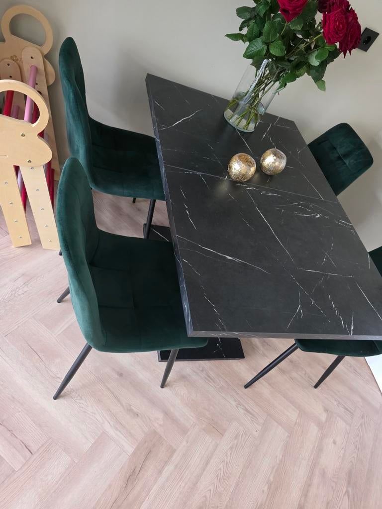 Elegante eettafel met 6 fluwelen stoelen, Huis en Inrichting, Tafels | Eettafels, Zo goed als nieuw, 100 tot 150 cm, Vijf personen of meer