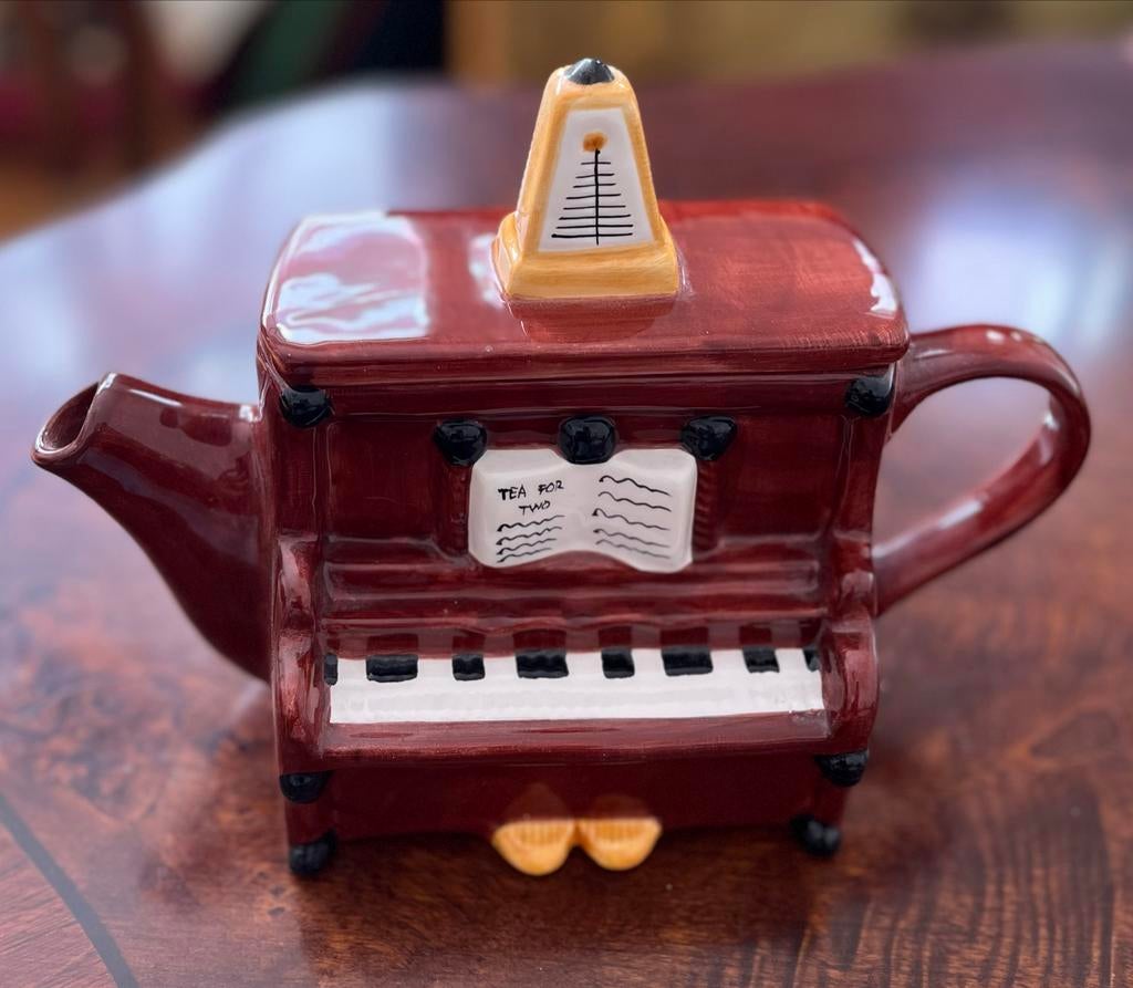 Unieke Piano Theepot met Metronoom Deksel, Antiek en Kunst, Ophalen