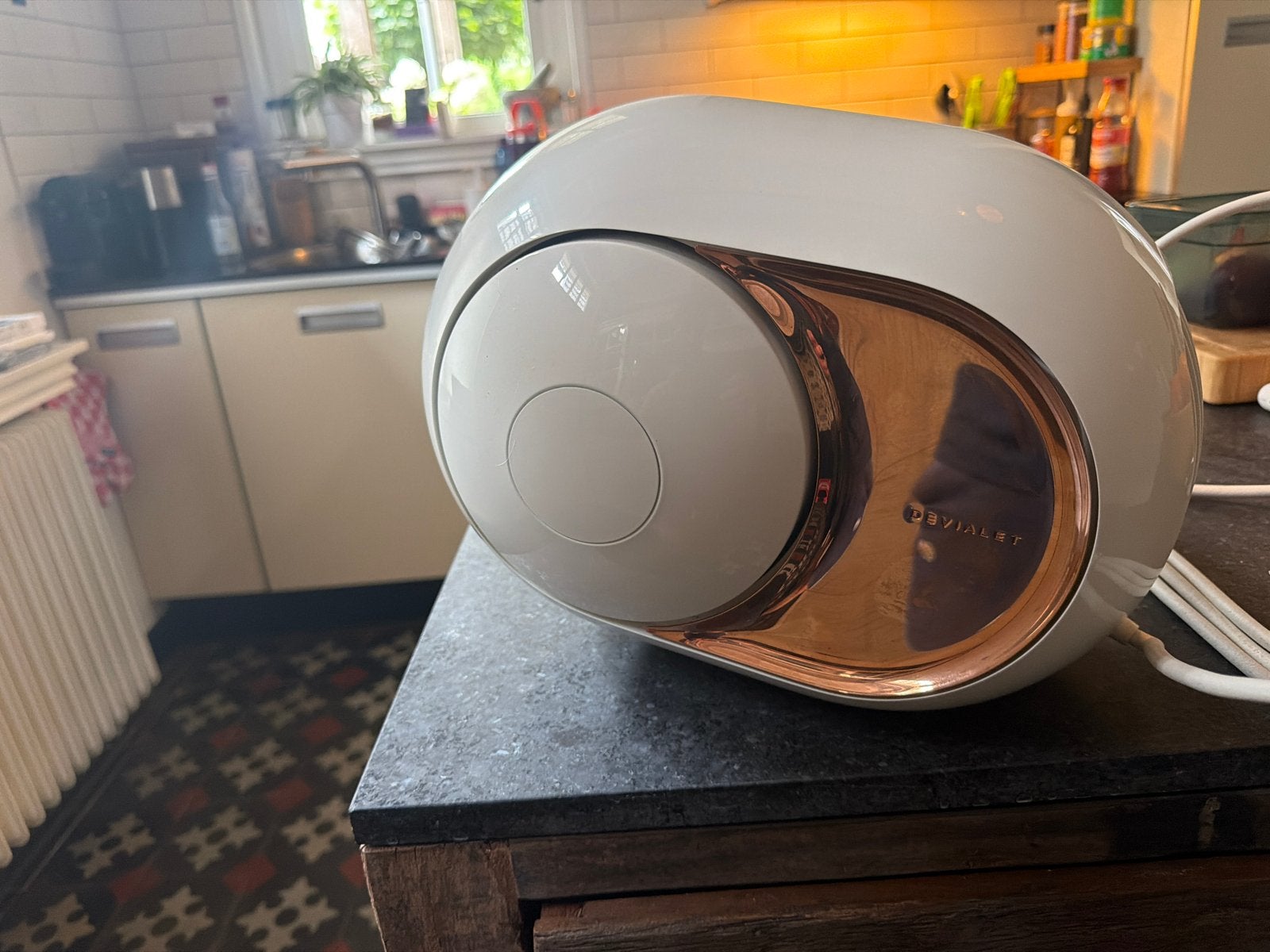 Devialet Phantom Gold 108dB Draadloze Speaker, WiFi, Ophalen of Verzenden, Zo goed als nieuw, Boekenplank luidspreker