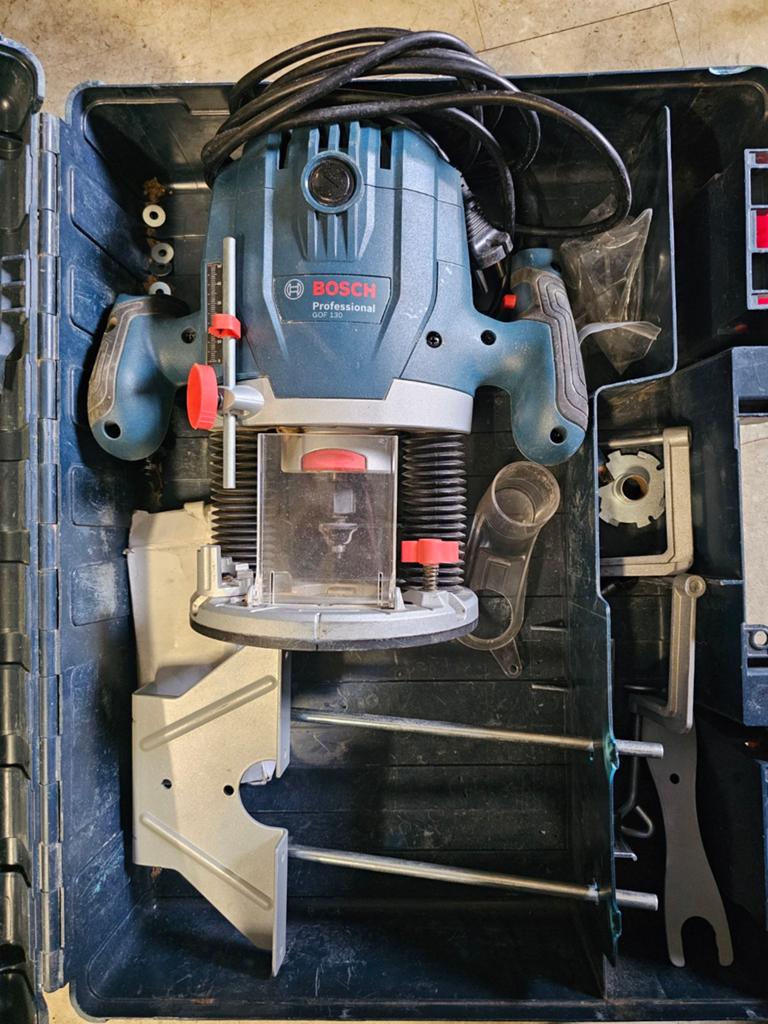 Bosh professionals GOF 130, Doe-het-zelf en Verbouw, Ophalen
