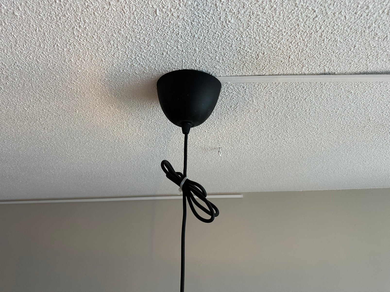 Hang lamp Ikea, Ophalen, Zo goed als nieuw, Zwart, Rond
