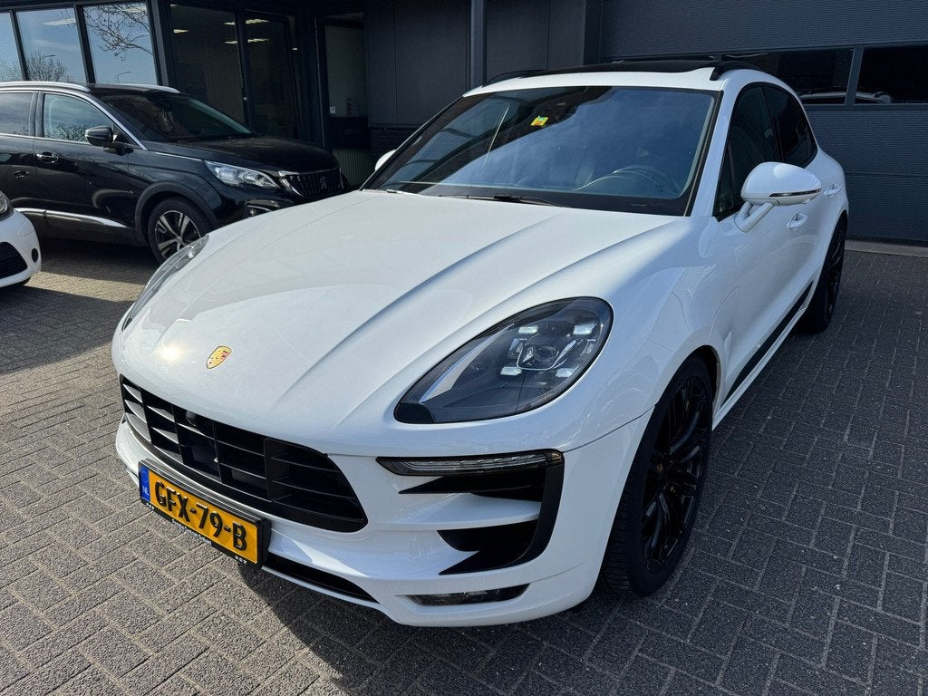 Porsche Macan 3.0 GTS PANO 360 TREKHAAK SPORTUITLAAT KEYLESS, Automaat, Gebruikt, Euro 6, Wit