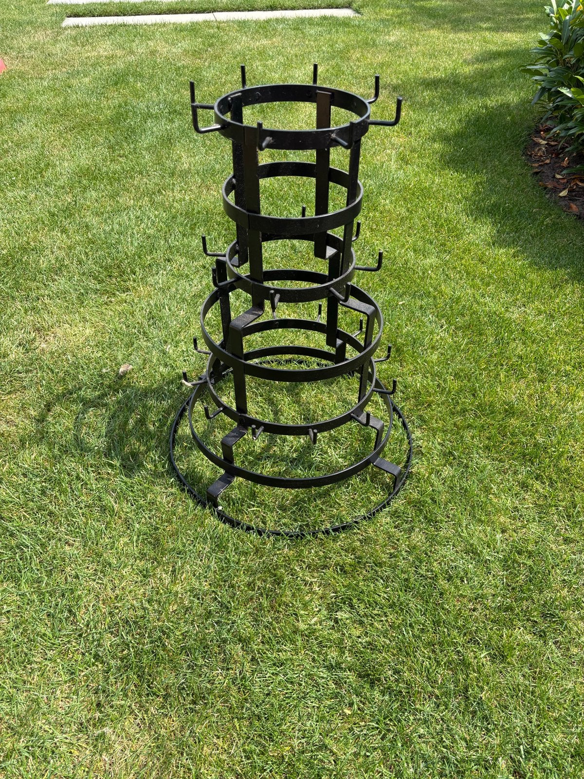 Zwart metalen mokkenrek, Ophalen, 50 – 75, Minder dan 50 cm, Gebruikt