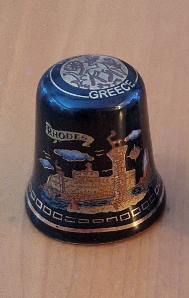 Vingerhoedje Griekenland Rhodos Souvenir, Verzamelen, Overige materialen, Reliëf, Ophalen of Verzenden, Zo goed als nieuw