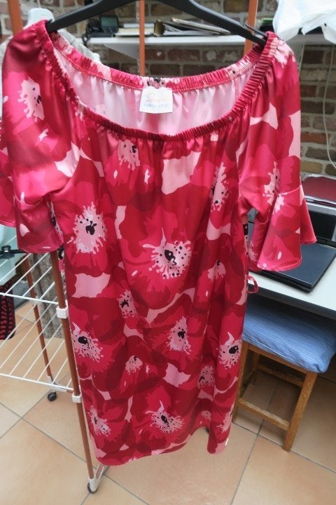 Kleedje nieuw rood print Special Very Simple mt 40 (it44), Maat 38/40 (M), Special Very Simple, Nieuw, Ophalen of Verzenden