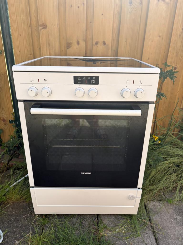 Siemens fornuis met magnetron. Glas plaat kapot, Gebruikt, Magnetron, Inductie, 85 tot 90 cm