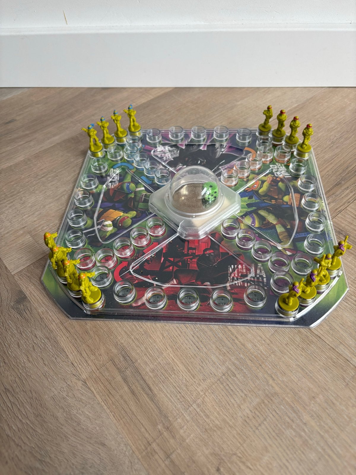 Teenage Mutant Ninja Turtles Kimble Bordspel, Drie of vier spelers, Ophalen of Verzenden, Gebruikt