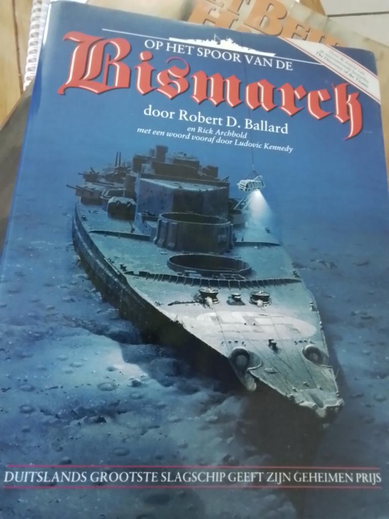 Op het spoor van de Bismarck - Robert D. Ballard, Robert D. Ballard, Marine, Ophalen of Verzenden, Tweede Wereldoorlog