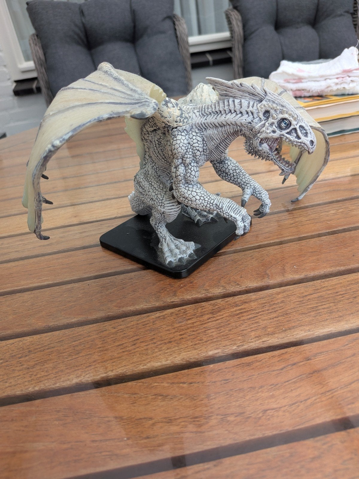 Dungeons and Dragons white dragon end date 26/7, Ophalen, Zo goed als nieuw, Overige soorten